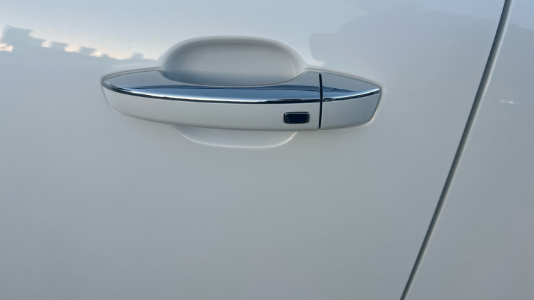 MG Hs 1.5 T-GDI Exclusive 5dr Petrol Hatchback